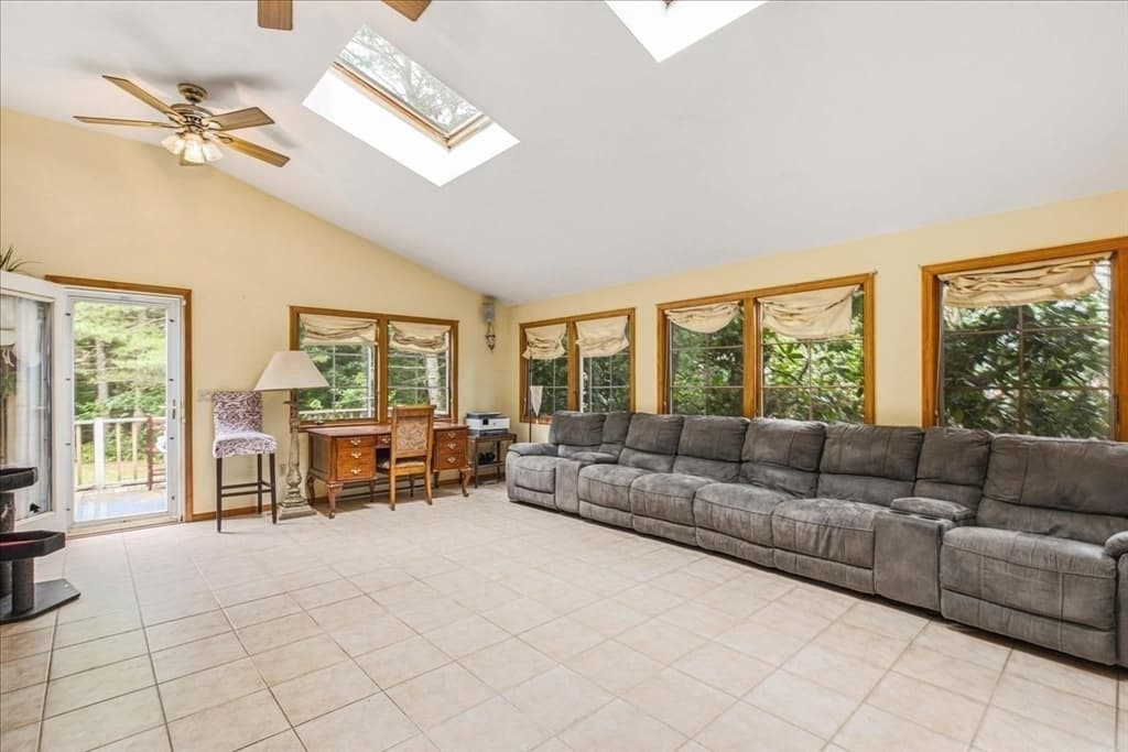 18 Constitution Dr, Plymouth MA 02360 photo 8