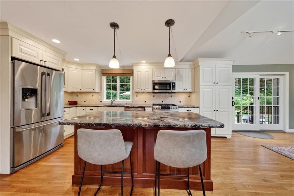 18 Pine Grove Road, Hingham MA 02043 photo 5