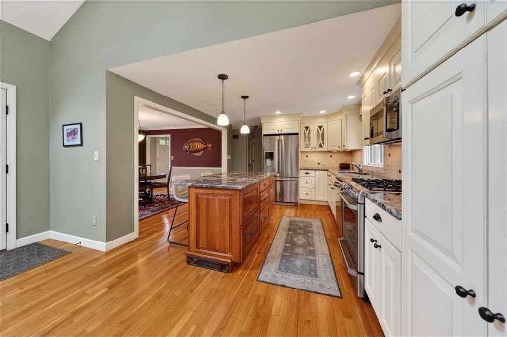 18 Pine Grove Road, Hingham MA 02043 photo 8