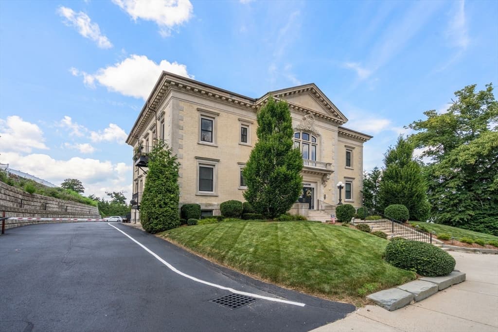 7 Russell Street # 304, Plymouth MA 02360 photo 30