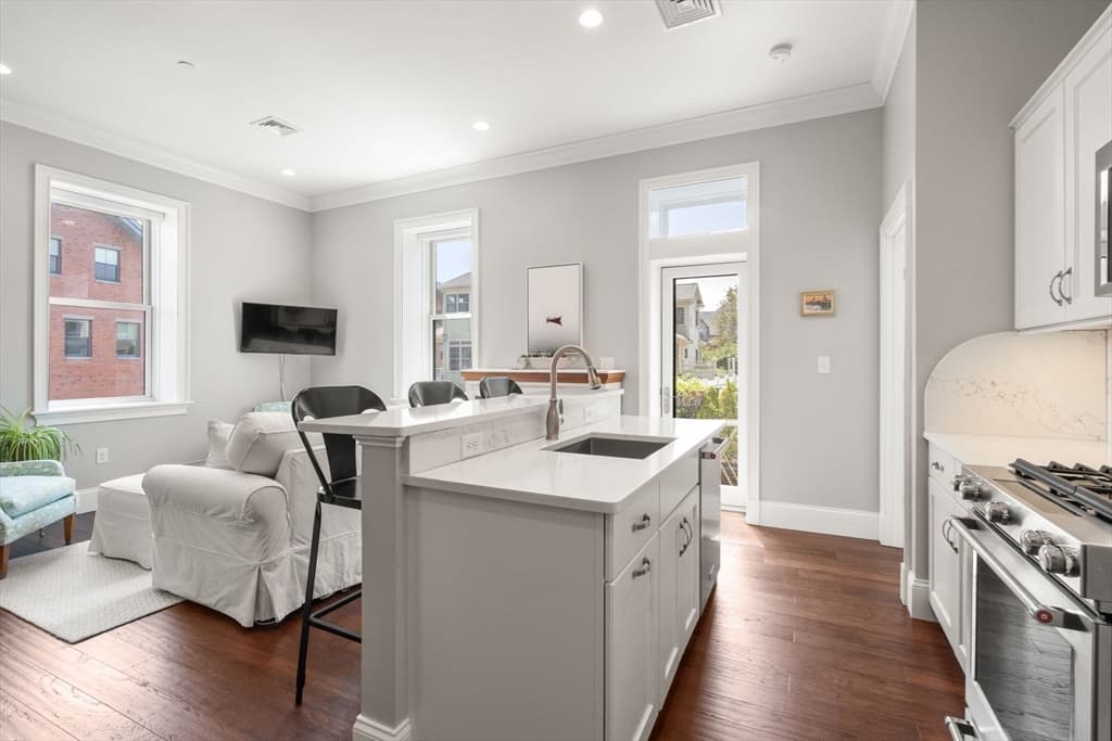 7 Russell Street # 304, Plymouth MA 02360 photo 8