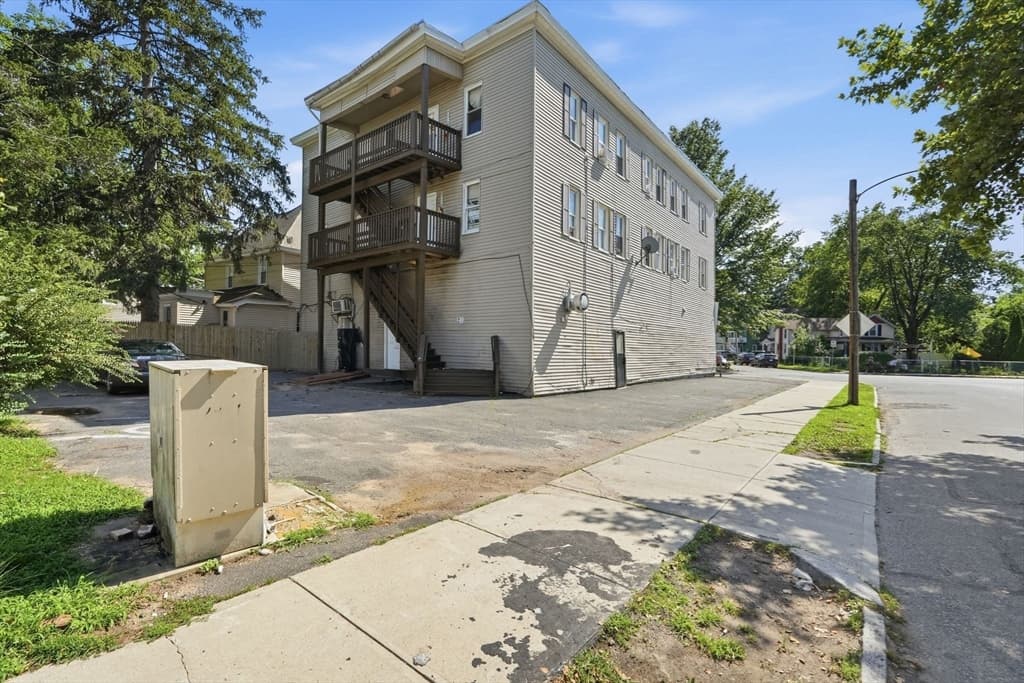 281-285 Belmont Ave, Springfield MA 01108 photo 27