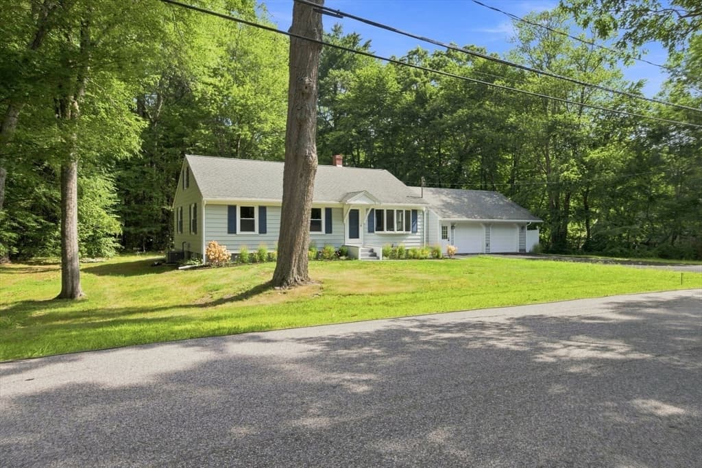 17 Drinkwater Rd, Hampton Falls NH 03844 photo 41