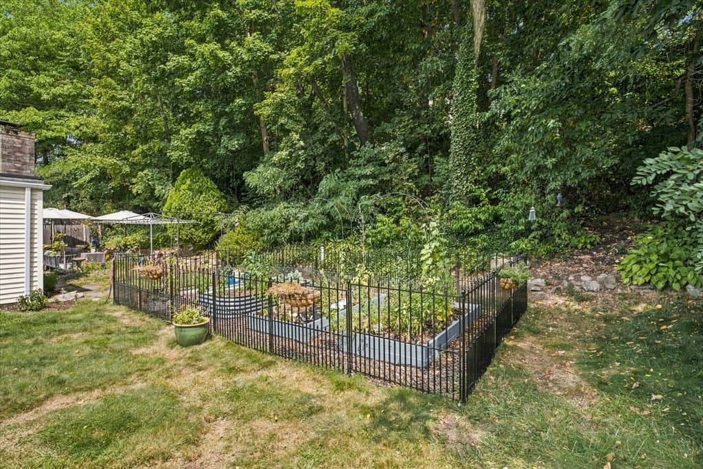 45 Old Country Way, Weymouth MA 02188 photo 23