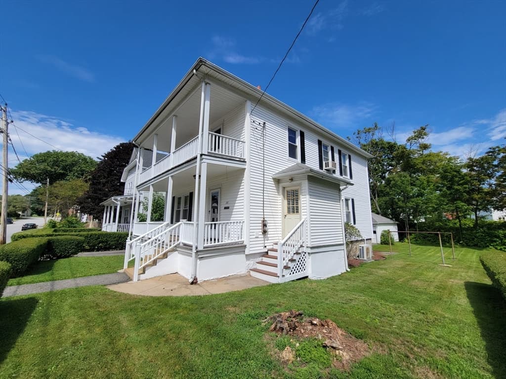 32 Coleman Street, Gardner MA 01440 photo 2