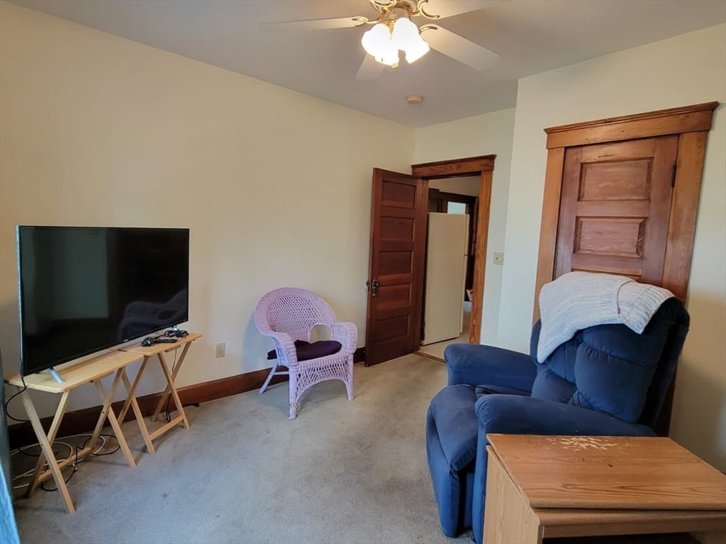 32 Coleman Street, Gardner MA 01440 photo 10