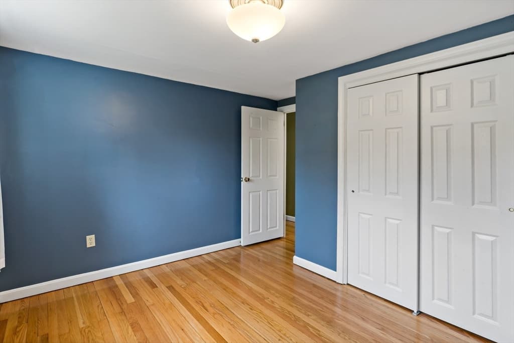 124 Watuppa Ave, Somerset MA 02726 photo 17