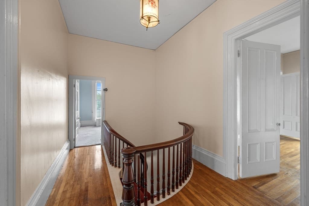 39 Washington St, Peabody MA 01960 photo 22