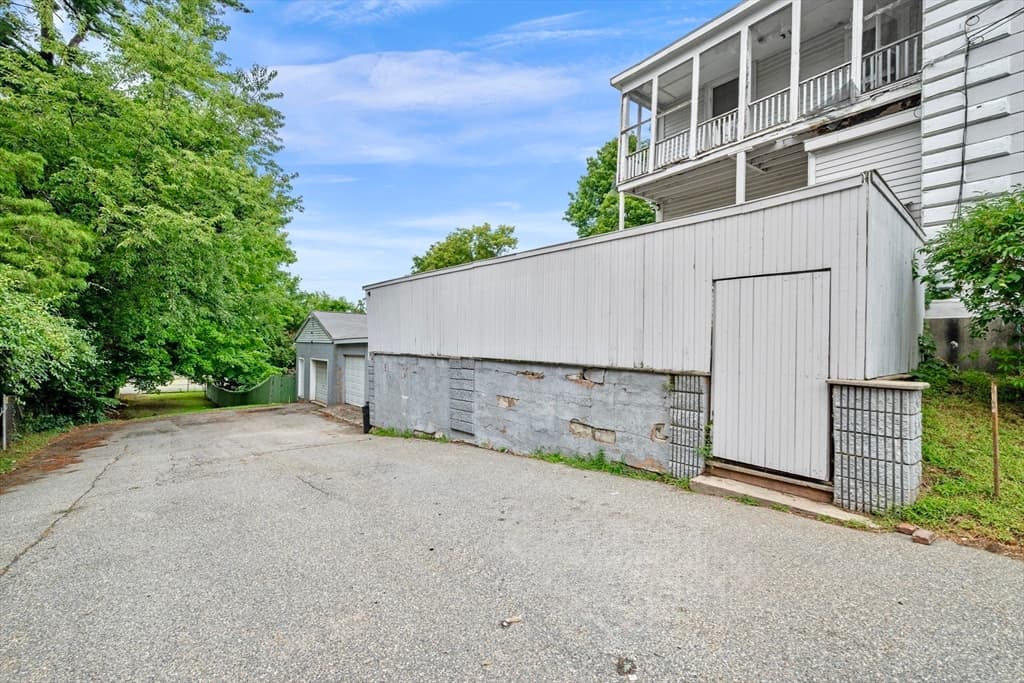 39 Washington St, Peabody MA 01960 photo 7