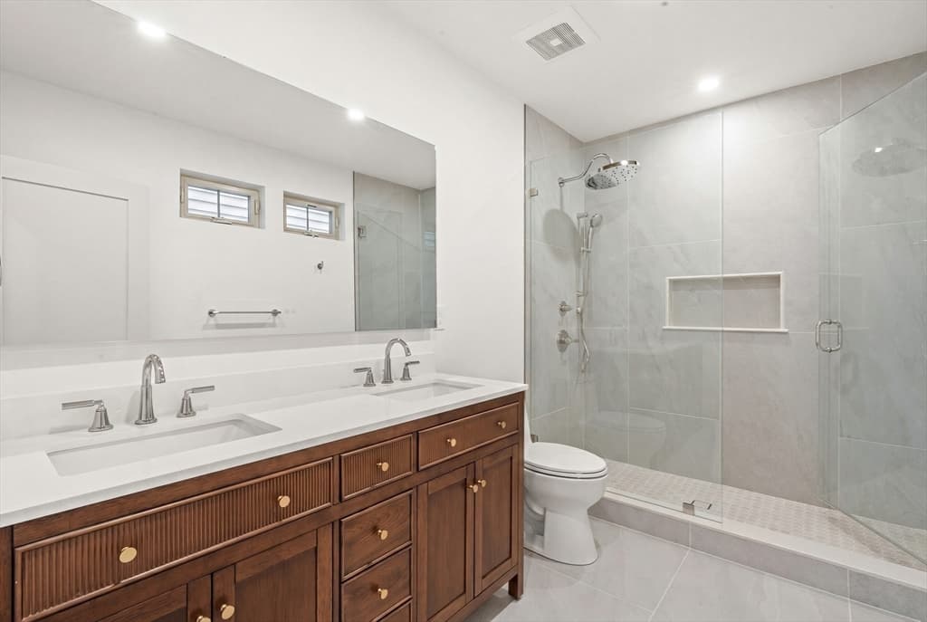 17 Princeton St # 1A, Boston MA 02128 photo 7