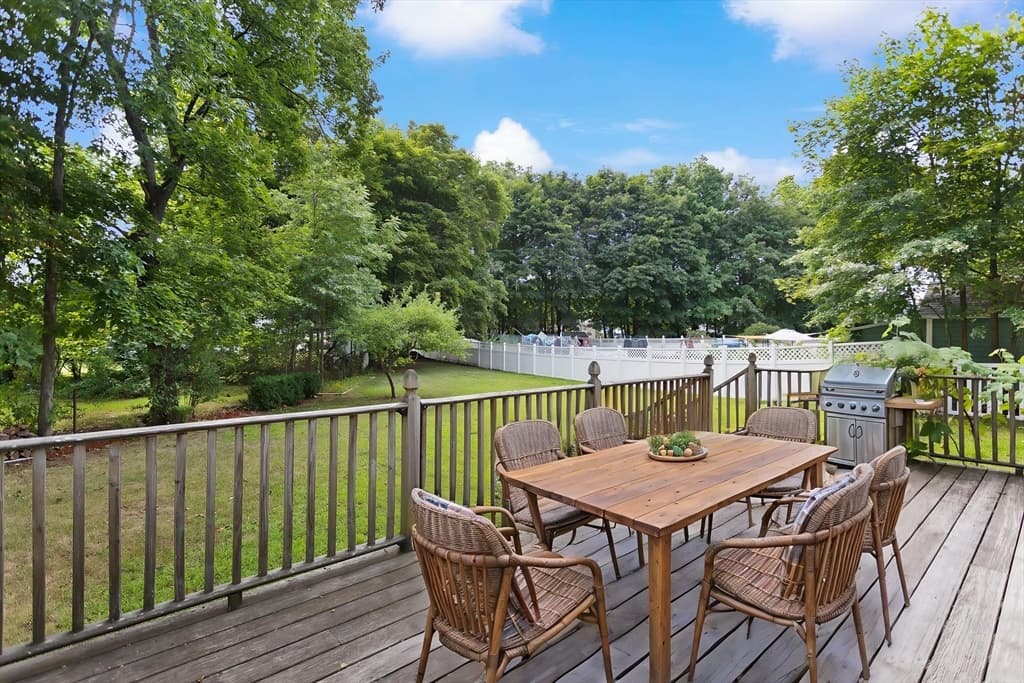 10 Pine St, Westford MA 01886 photo 5