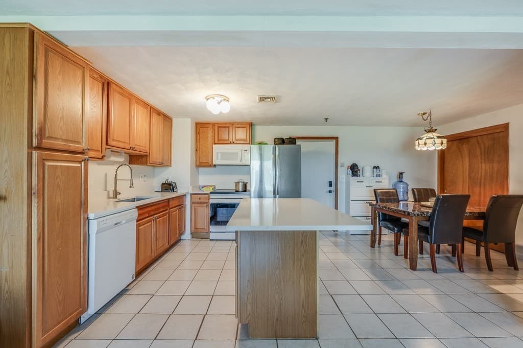 77 Bennington St # 508, Revere MA 02151 photo 3
