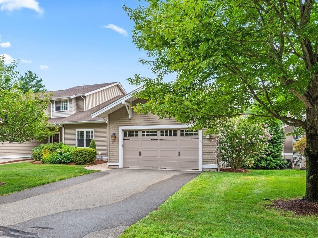 8 Walden Way # 8, Milford MA 01757 photo 2