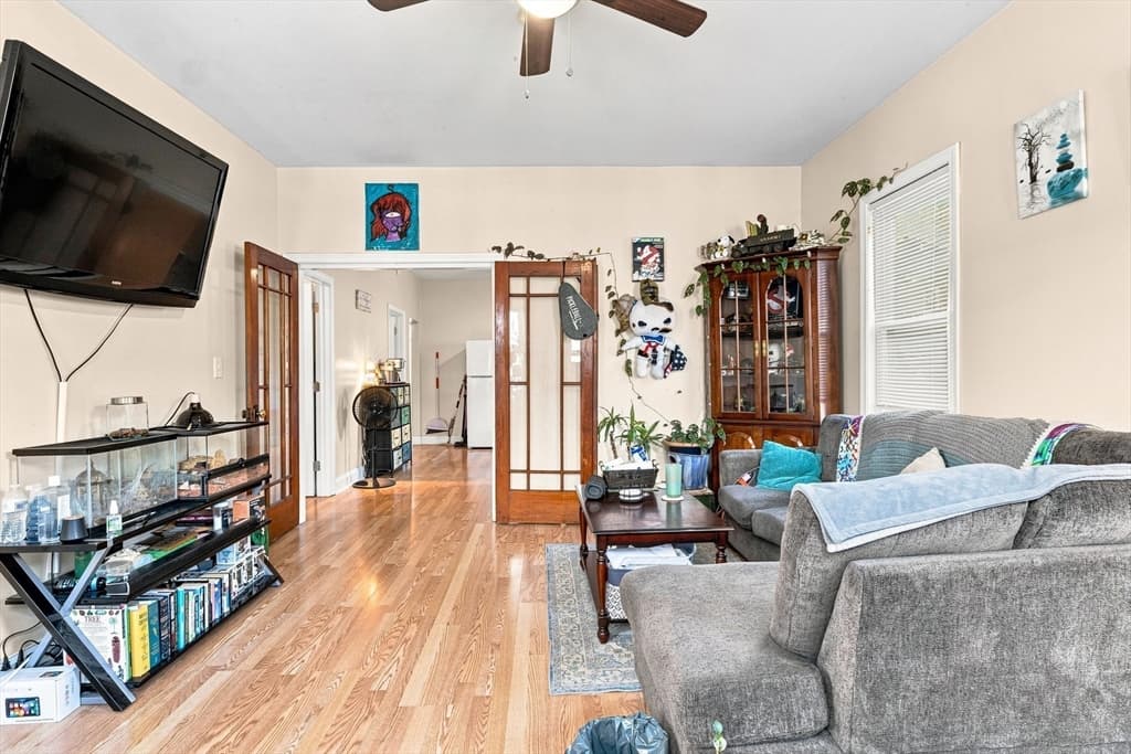33 George St, New Bedford MA 02744 photo 17