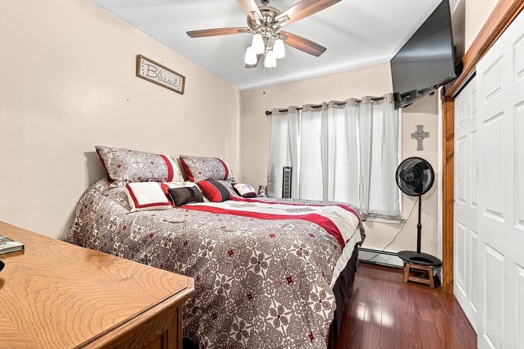 33 George St, New Bedford MA 02744 photo 9