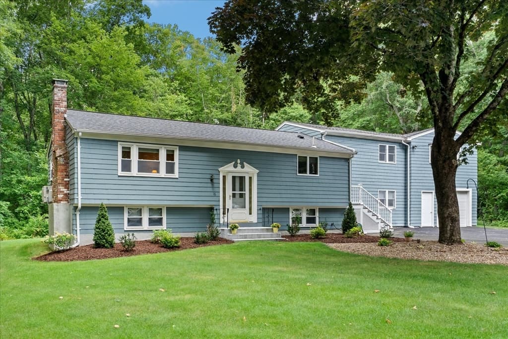 16 Park Lane, Norton MA 02766 photo 2
