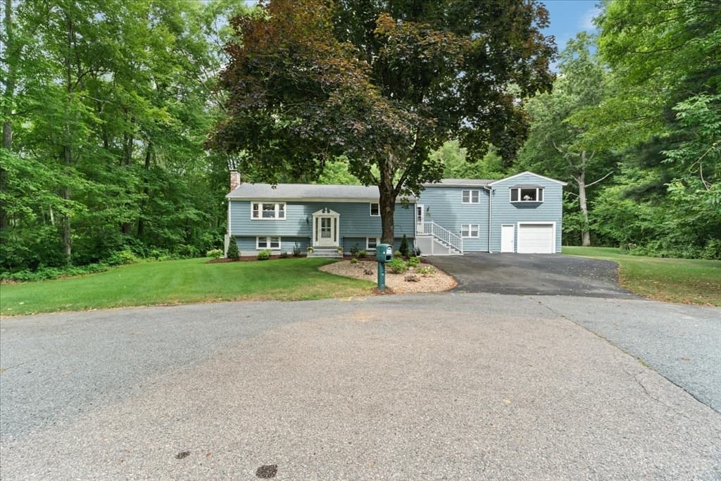 16 Park Lane, Norton MA 02766 photo 4