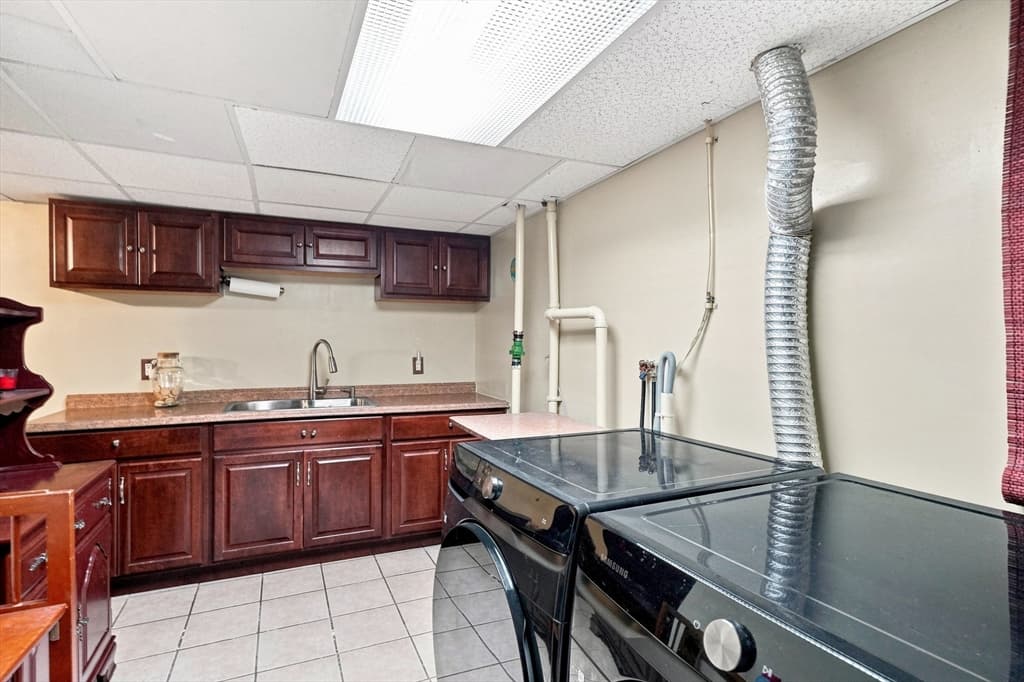 114 Central St, Peabody MA 01960 photo 18