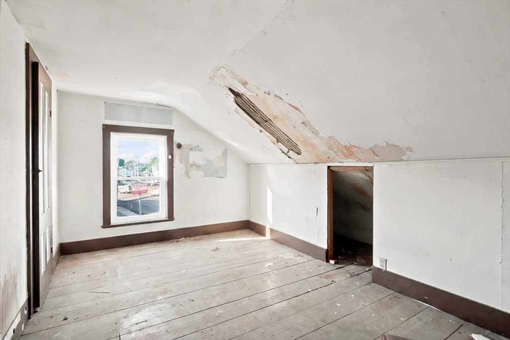 114 Central St, Peabody MA 01960 photo 25