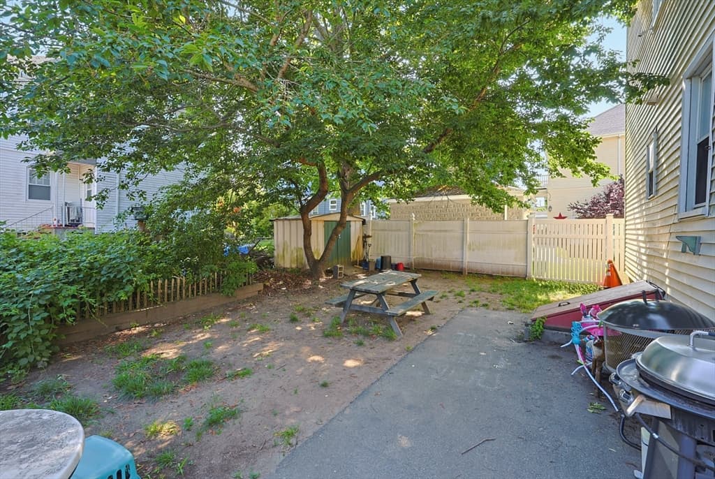118 Irvington St, New Bedford MA 02745 photo 14