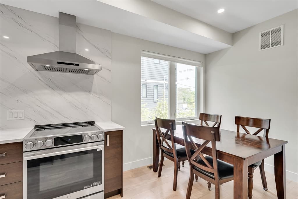 366 Massachusetts Ave # 366, Lexington MA 02420 photo 6