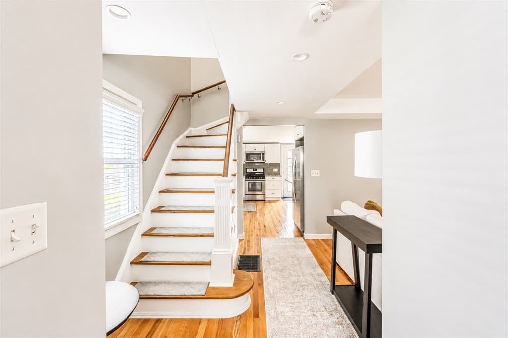 51 Woodrow Ave, Medford MA 02155 photo 2
