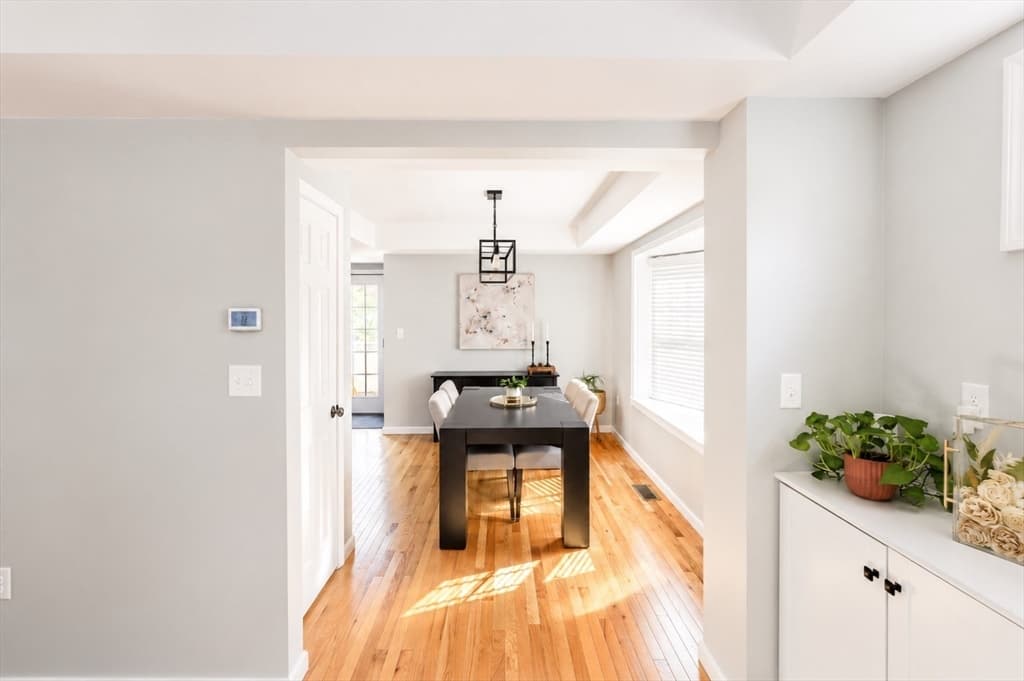 51 Woodrow Ave, Medford MA 02155 photo 7