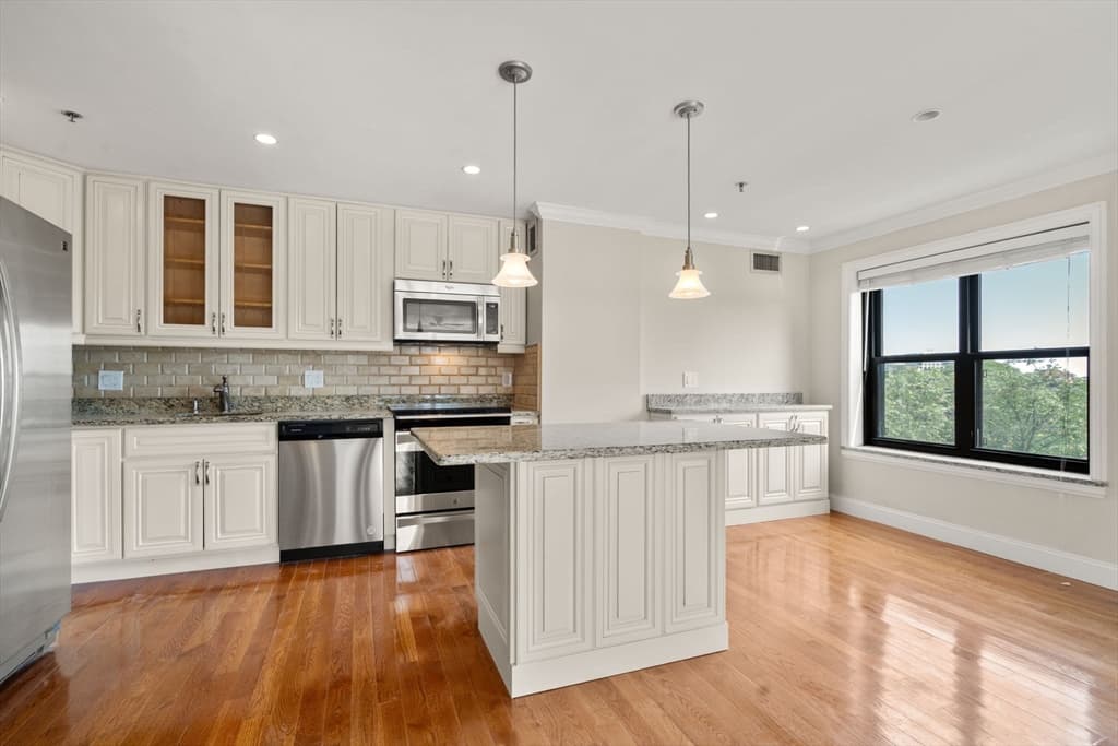 16 Harcourt # 5G, Boston MA 02116 photo 12