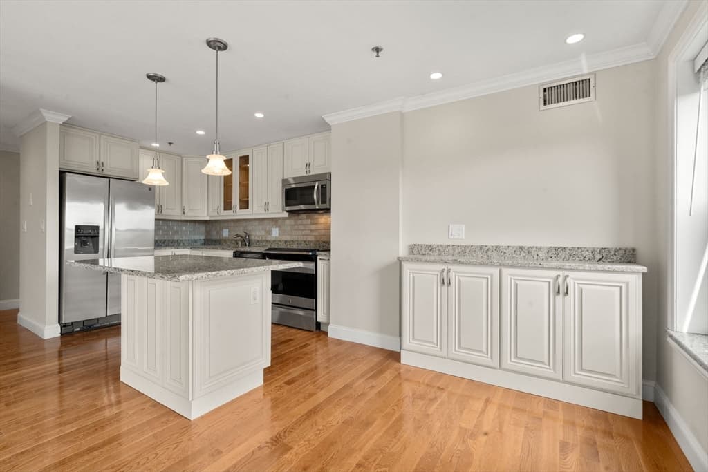 16 Harcourt # 5G, Boston MA 02116 photo 24