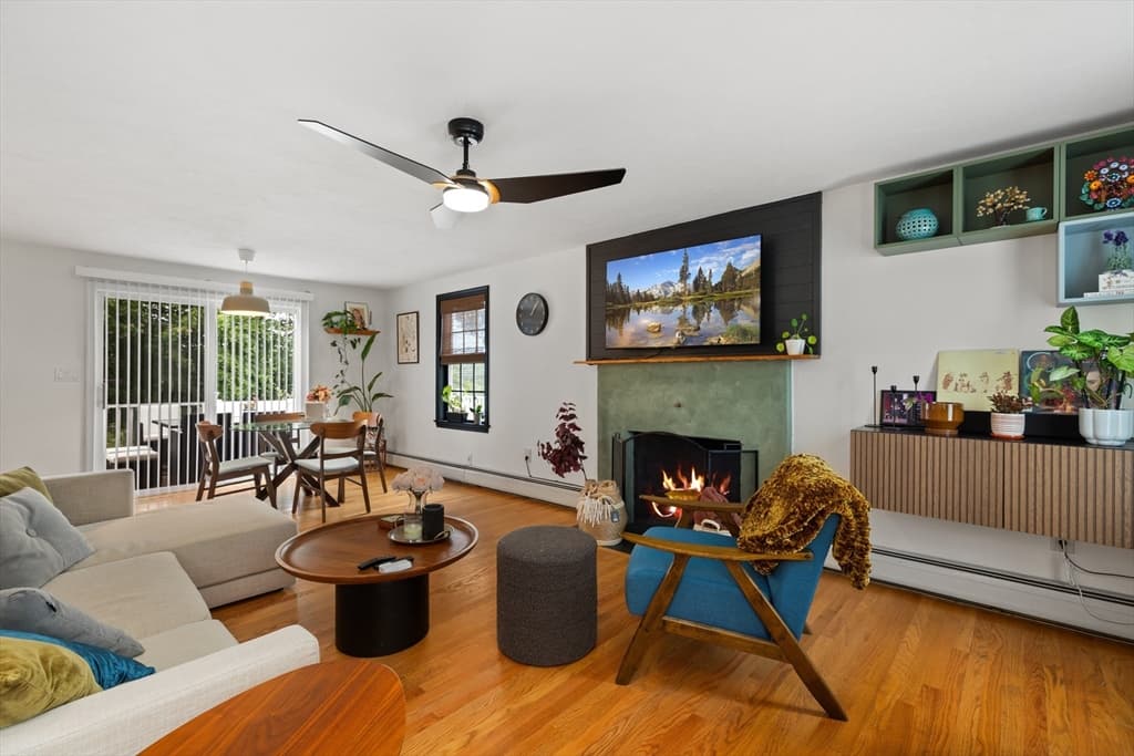 51 Shannon Way, North Attleboro MA 02760 photo 4