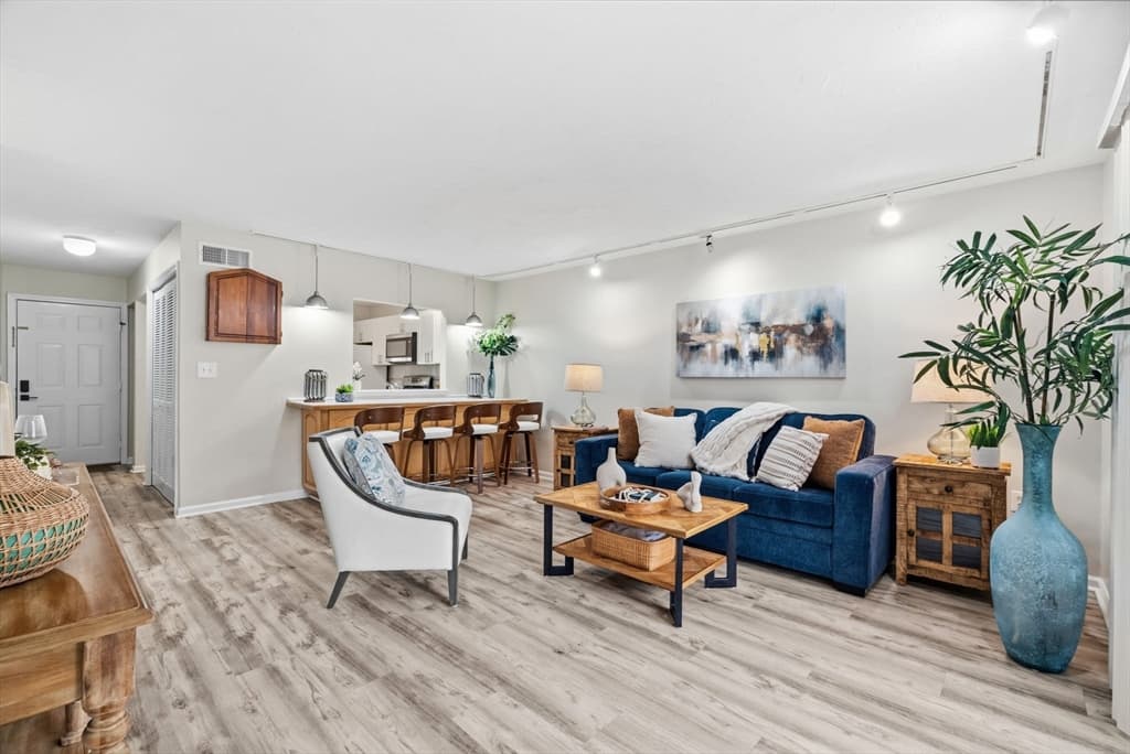 202 Park Place # 202, Raynham MA 02767 photo 12