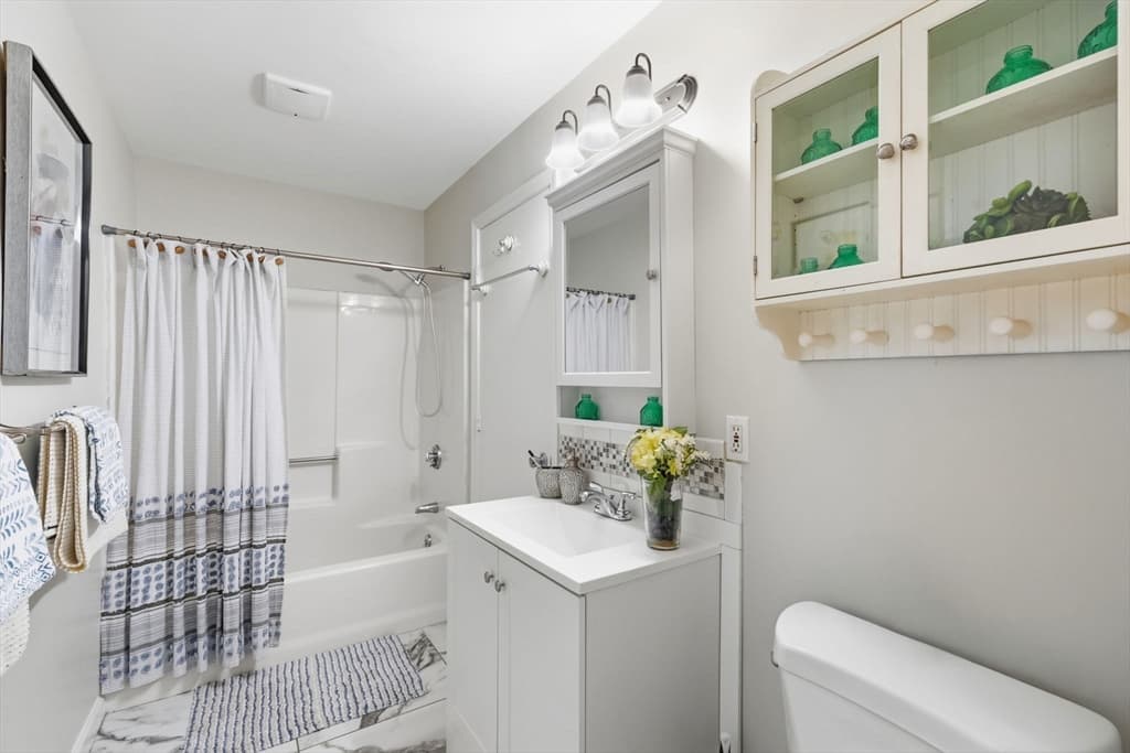 202 Park Place # 202, Raynham MA 02767 photo 22