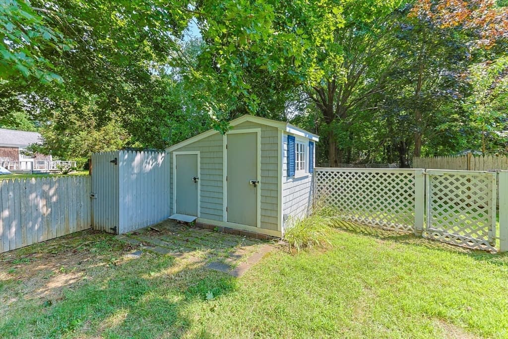 87 Vidal Ave, Falmouth MA 02536 photo 26