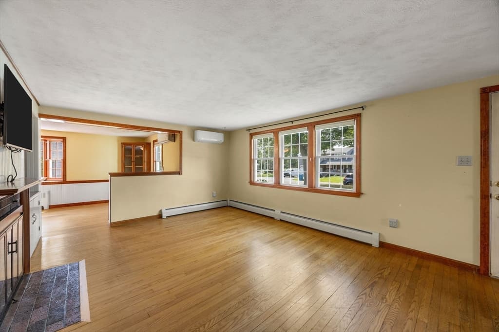 87 Vidal Ave, Falmouth MA 02536 photo 9