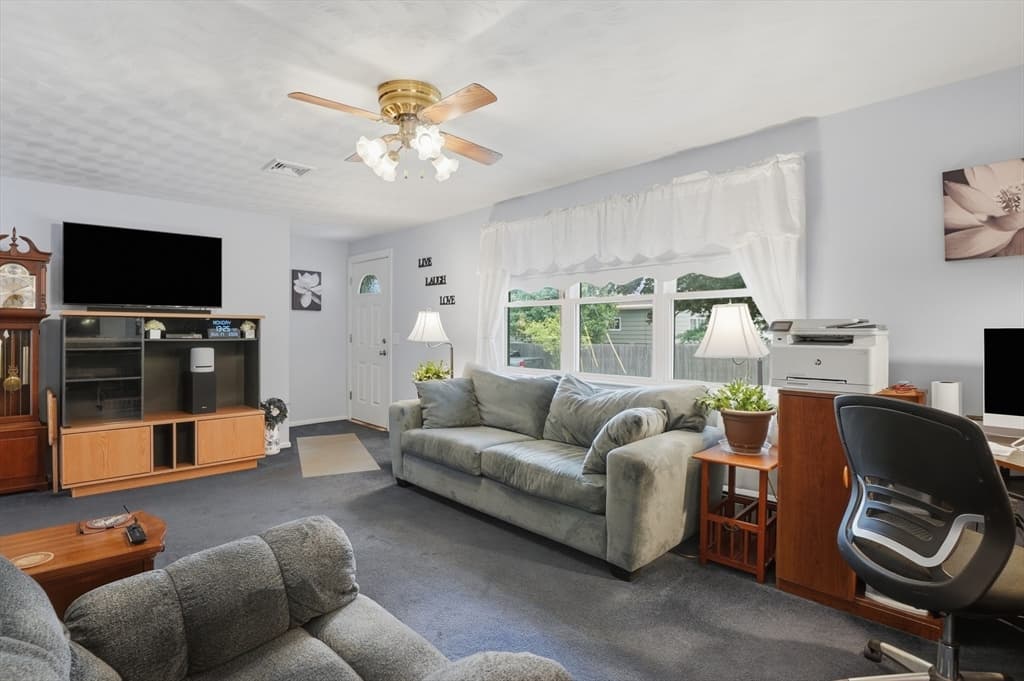 28 Cumberland Drive, West Boylston MA 01583 photo 6