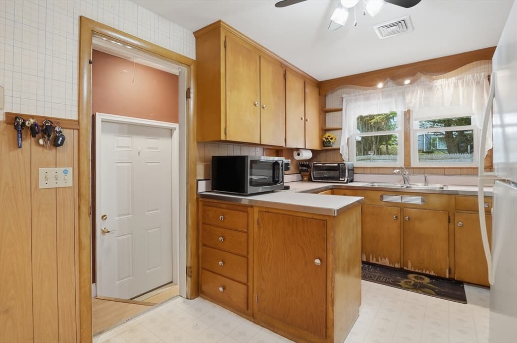 28 Cumberland Drive, West Boylston MA 01583 photo 10