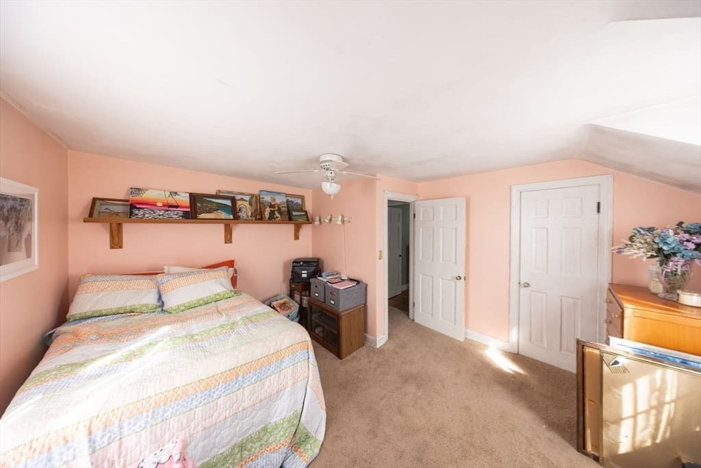 25 Westwood Pkwy, Southbridge MA 01550 photo 13