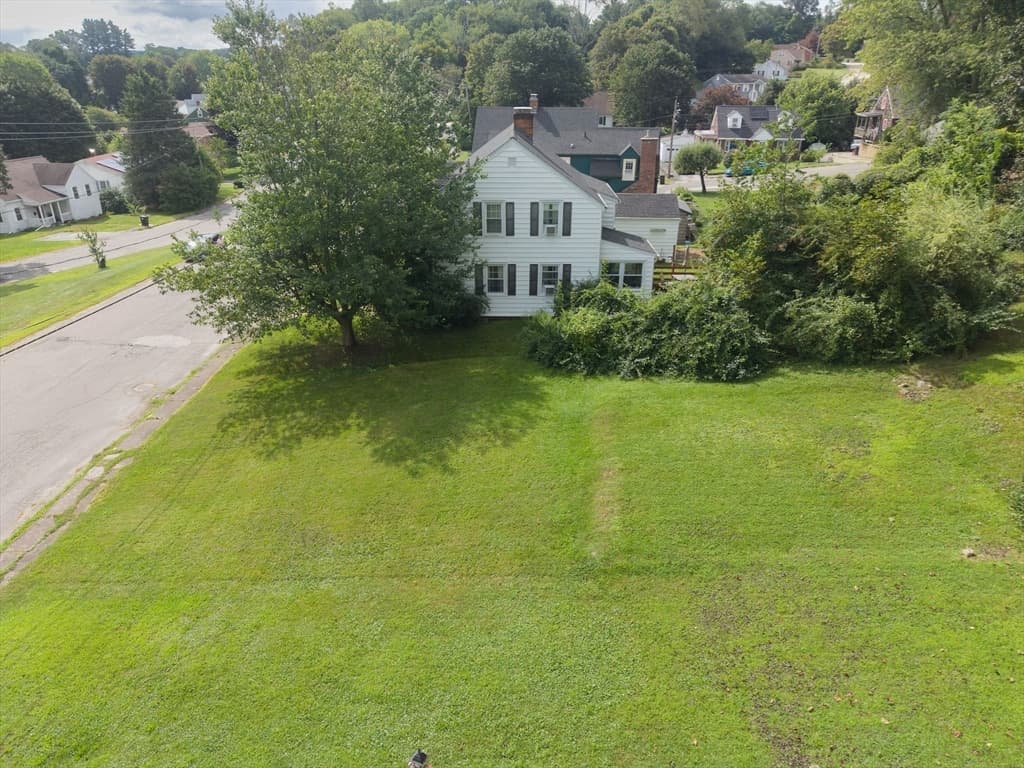 25 Westwood Pkwy, Southbridge MA 01550 photo 22