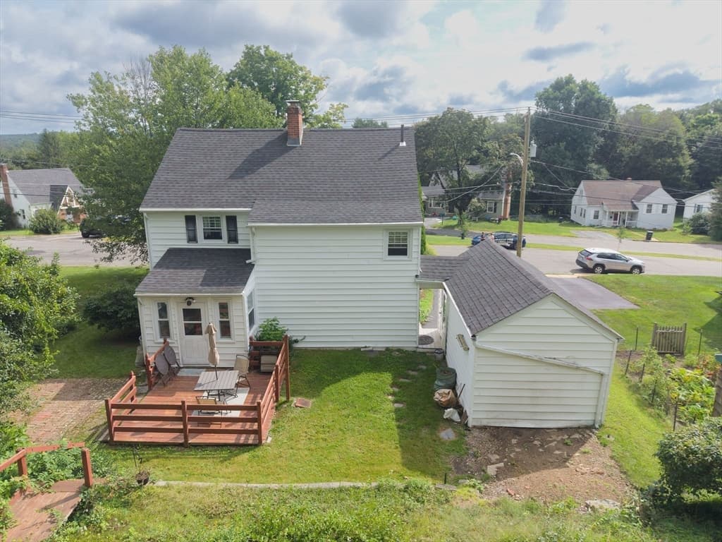 25 Westwood Pkwy, Southbridge MA 01550 photo 24