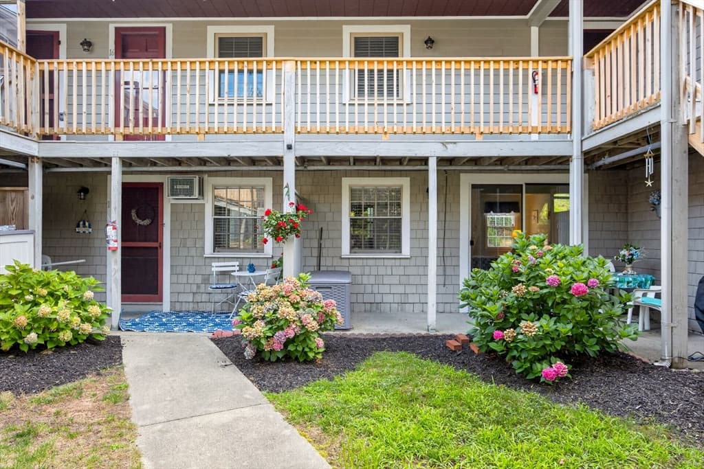 141 Main Street # 11, Dennis MA 02670 photo 3