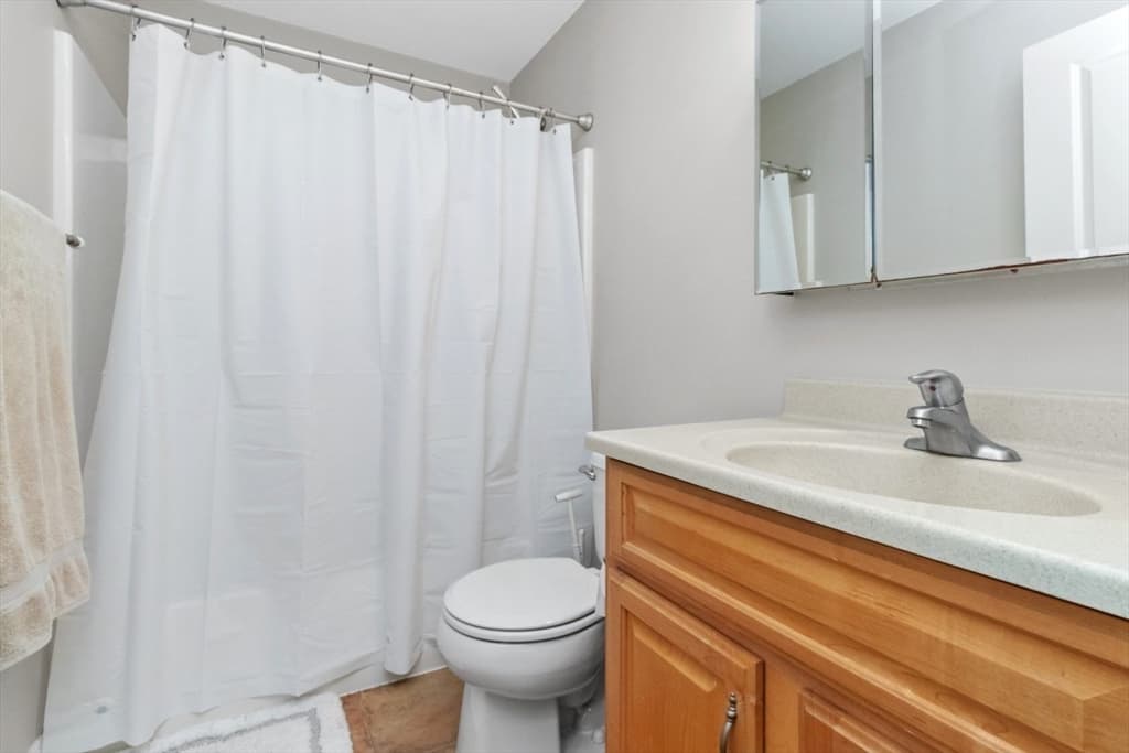 9 Russell St # 3, Waltham MA 02453 photo 16