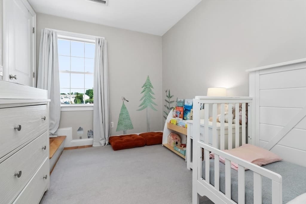 9 Russell St # 3, Waltham MA 02453 photo 12