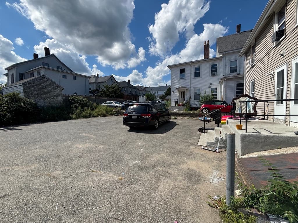 8-10 Highland St, Waltham MA 02453 photo 8