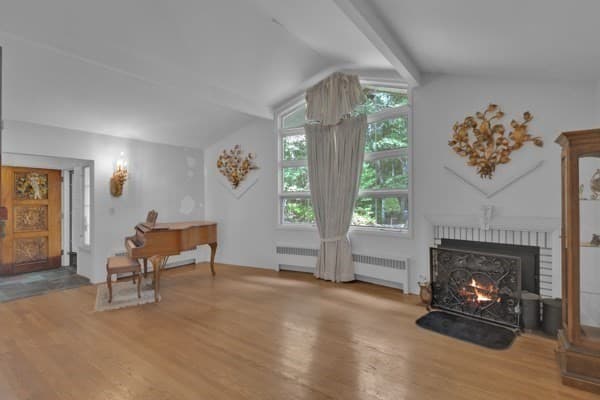 Single Family Residence at 126 Upper Gore Rd, Webster MA 01570, Webster, photo 11 of 29