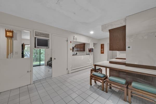 Single Family Residence at 126 Upper Gore Rd, Webster MA 01570, Webster, photo 19 of 29