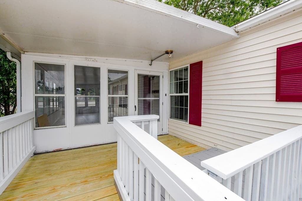13 Madeline St, Wareham MA 02538 photo 5