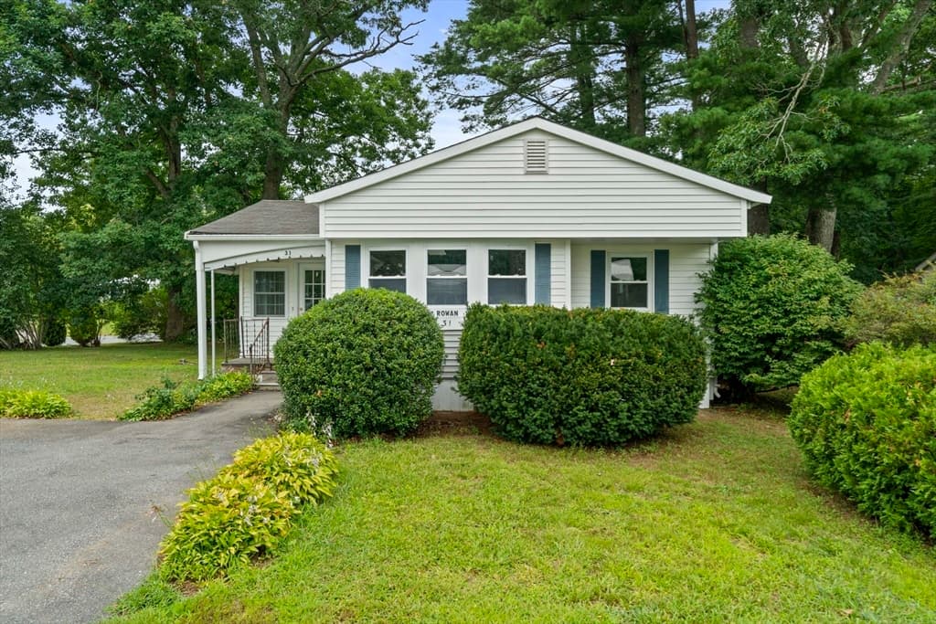 31 Beechwood Road, Halifax MA 02338 photo 2