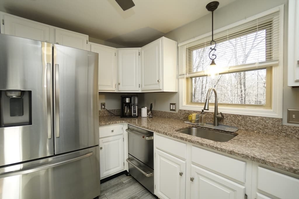 152 E Bacon St # C2, Plainville MA 02762 photo 8