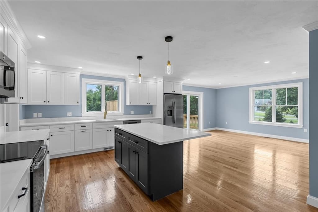 191 E Spring Street, Avon MA 02322 photo 6