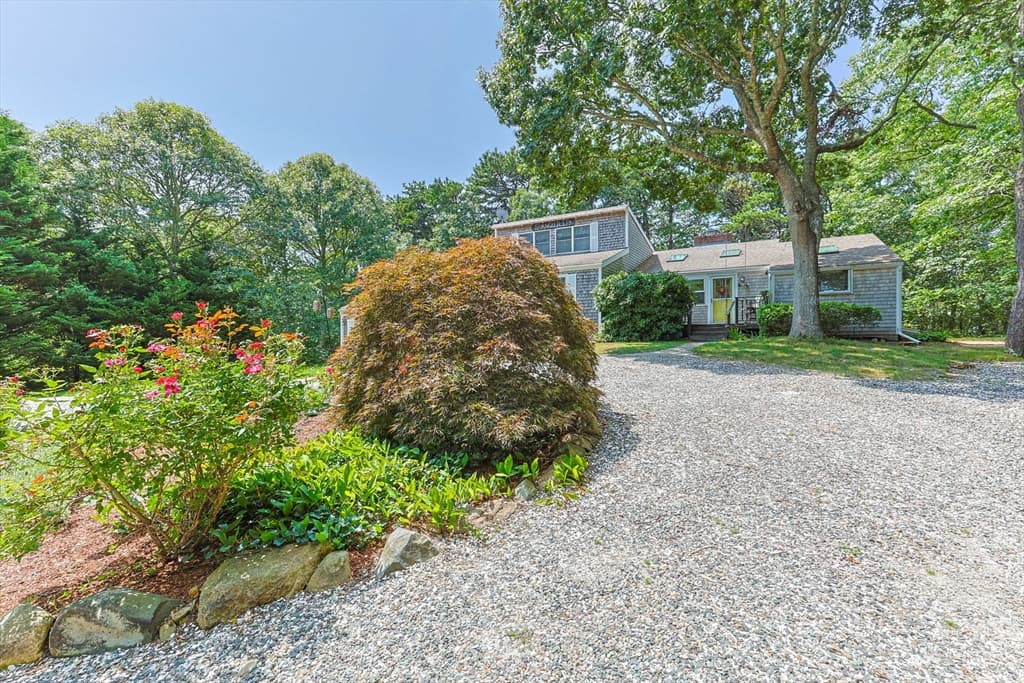 10 S Pond Dr, Brewster MA 02631 photo 3